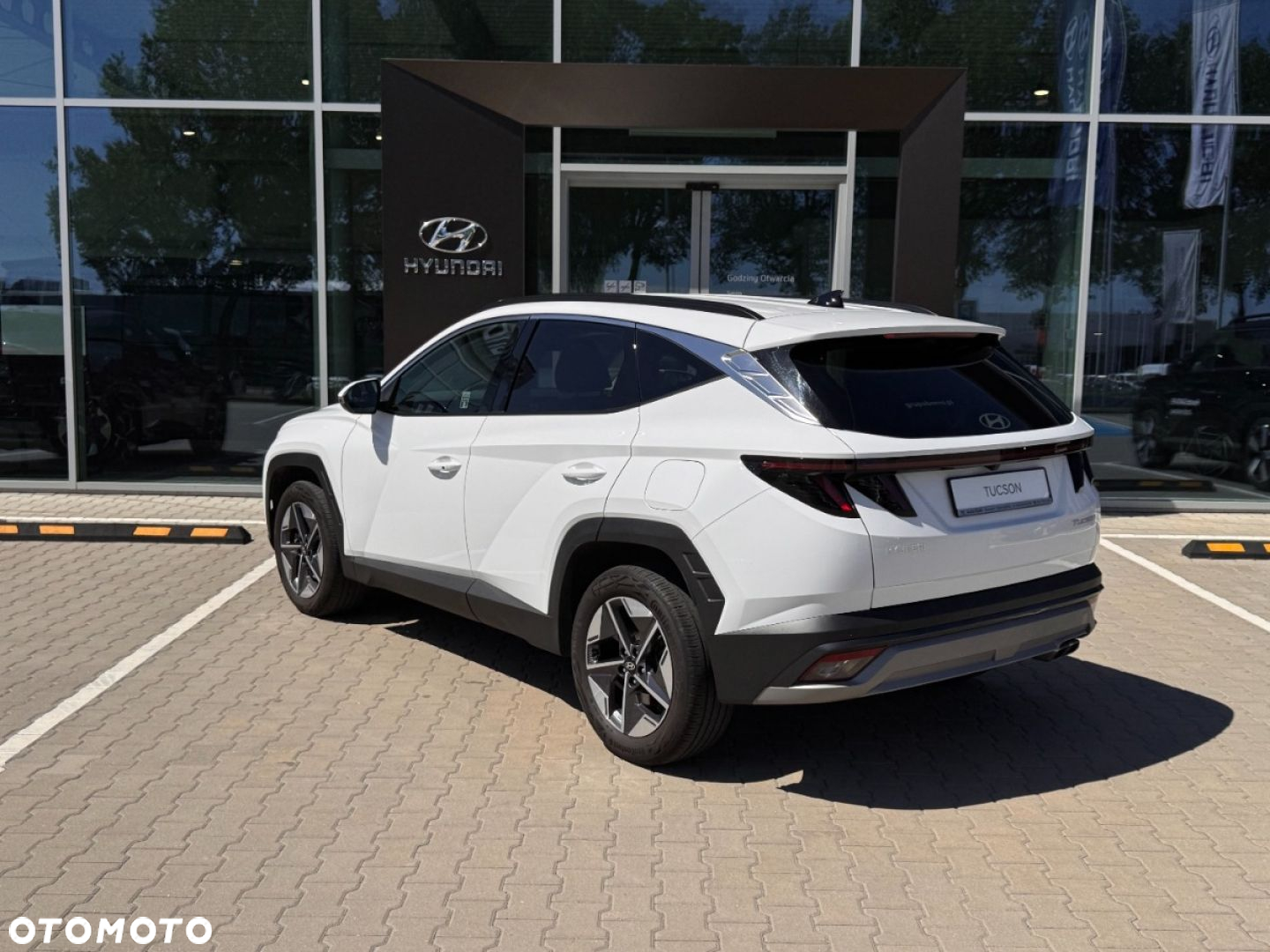 Hyundai Tucson - 8