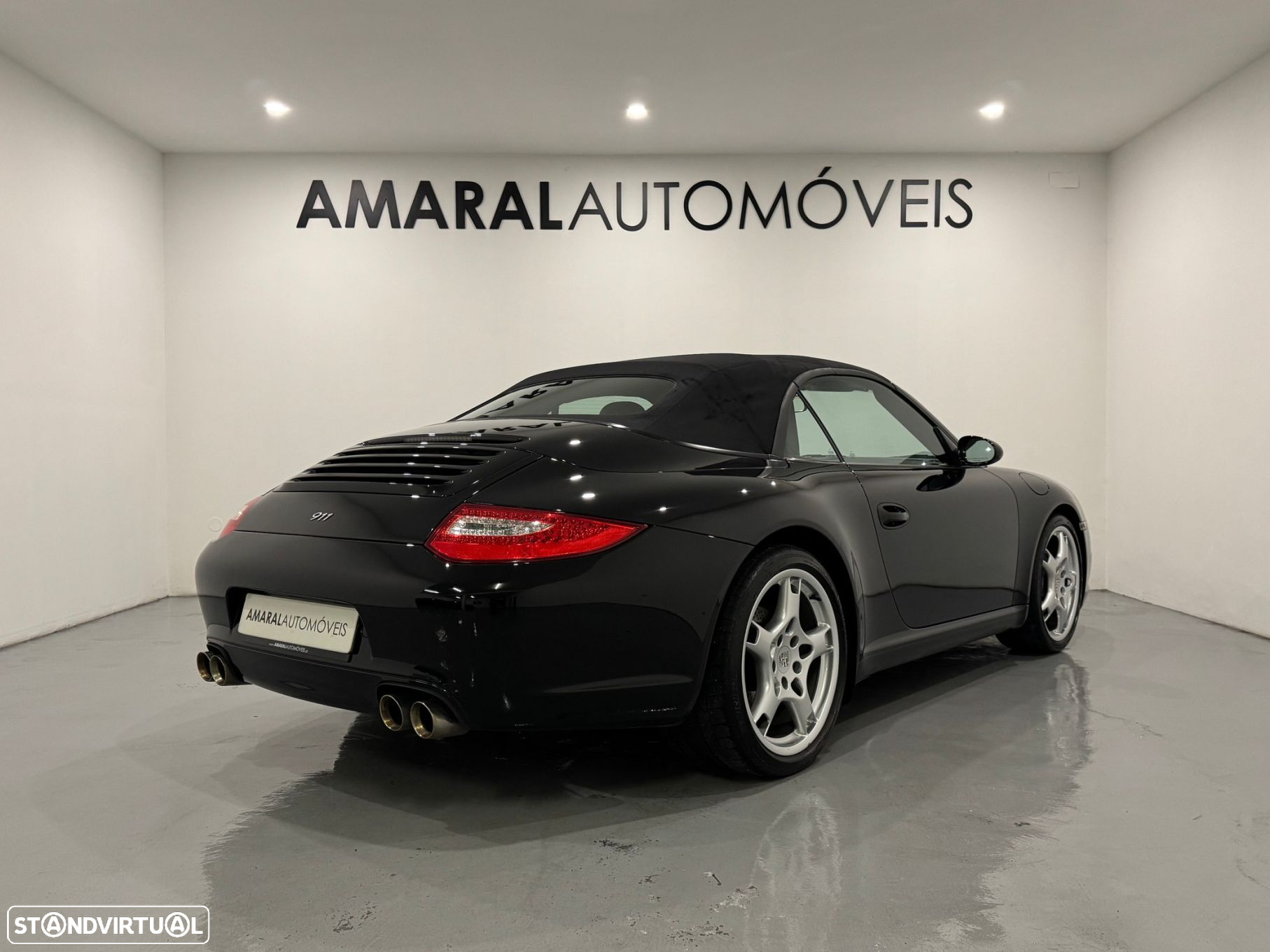Porsche 911 Série F - 20