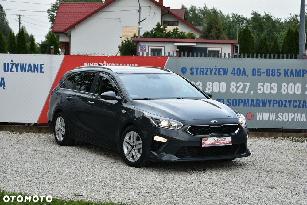 Kia Ceed - 8