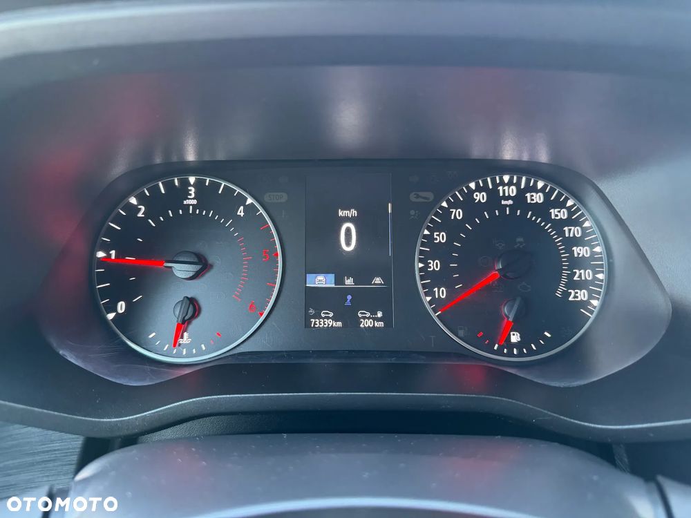 Renault Trafic 2.0 dCi - 15