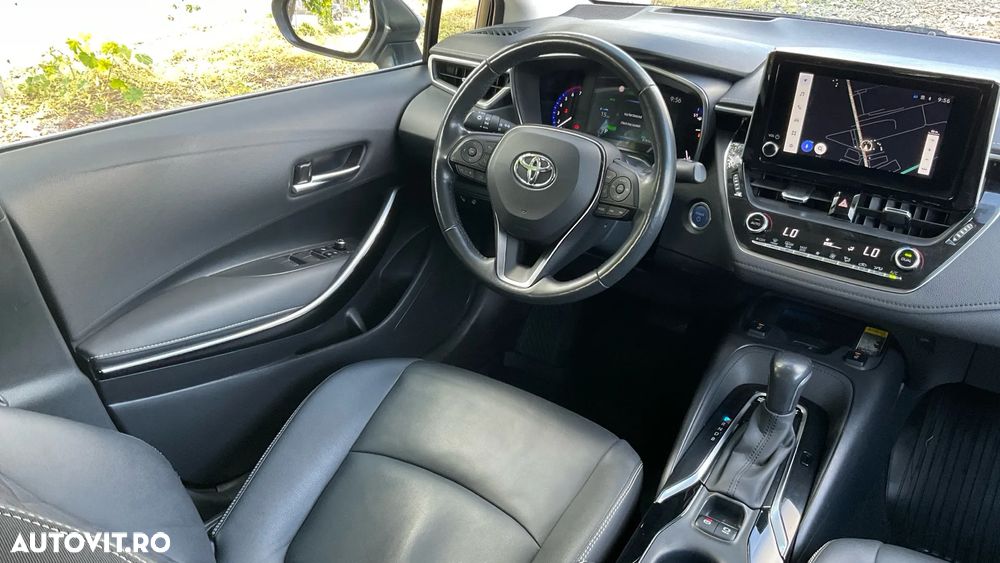 Toyota Corolla 1.8 HSD Exclusive interior Negru - 27