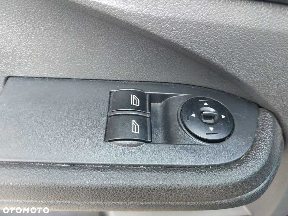 Ford Focus C-Max - 19
