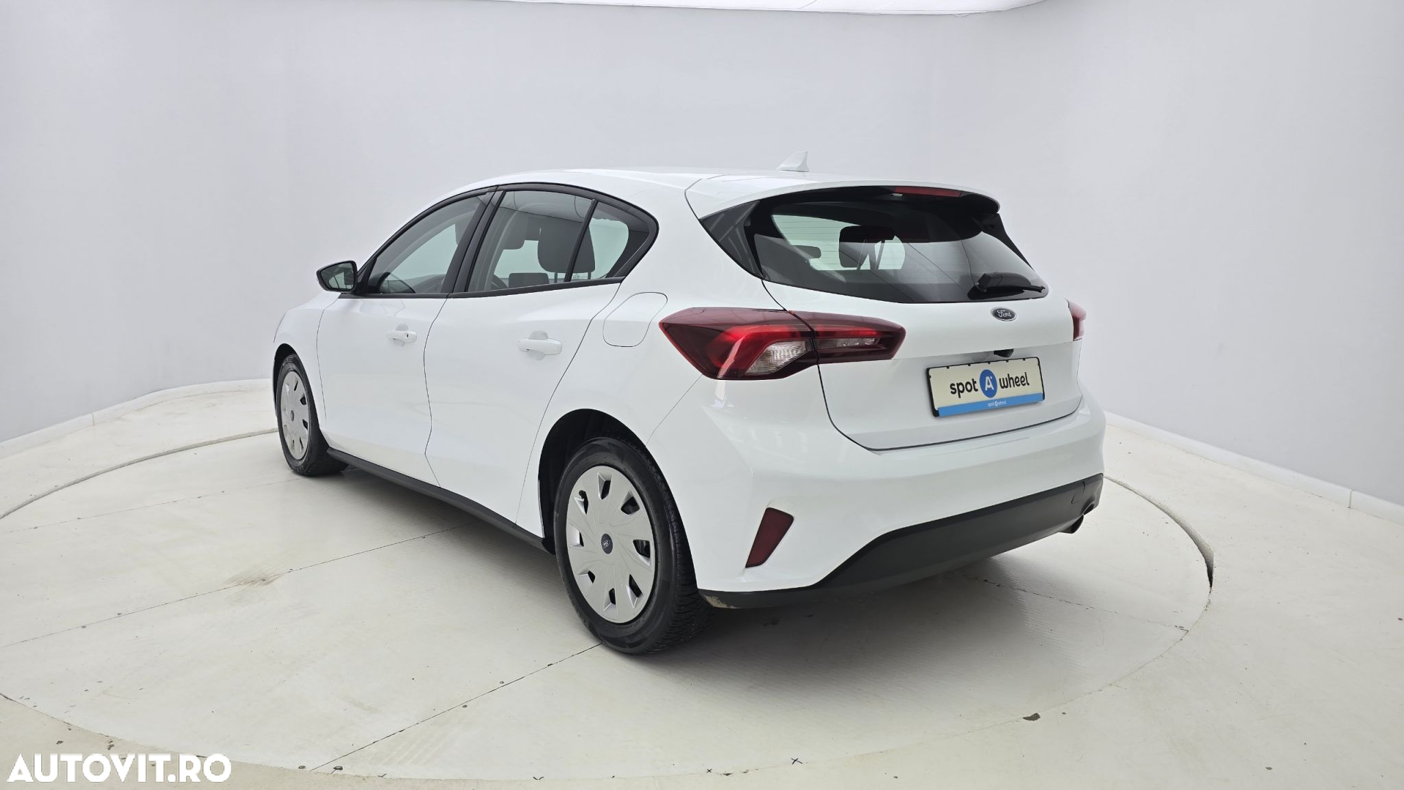 Ford Focus 1.5 EcoBlue Active - 8