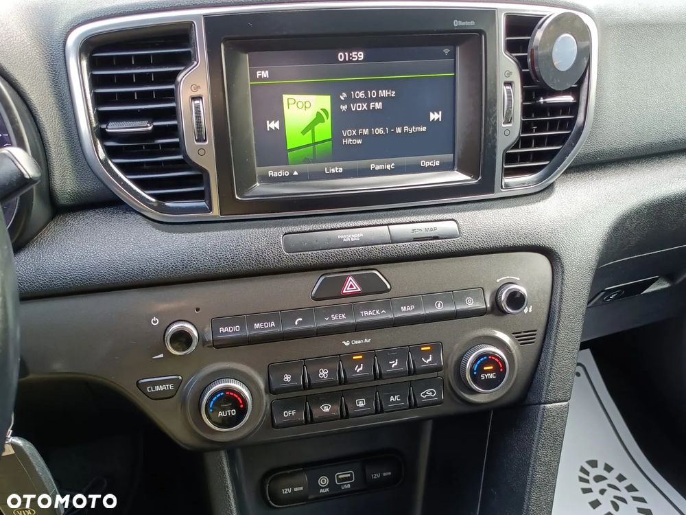 Kia Sportage 1.7 CRDI 2WD Dream-Team Edition - 22