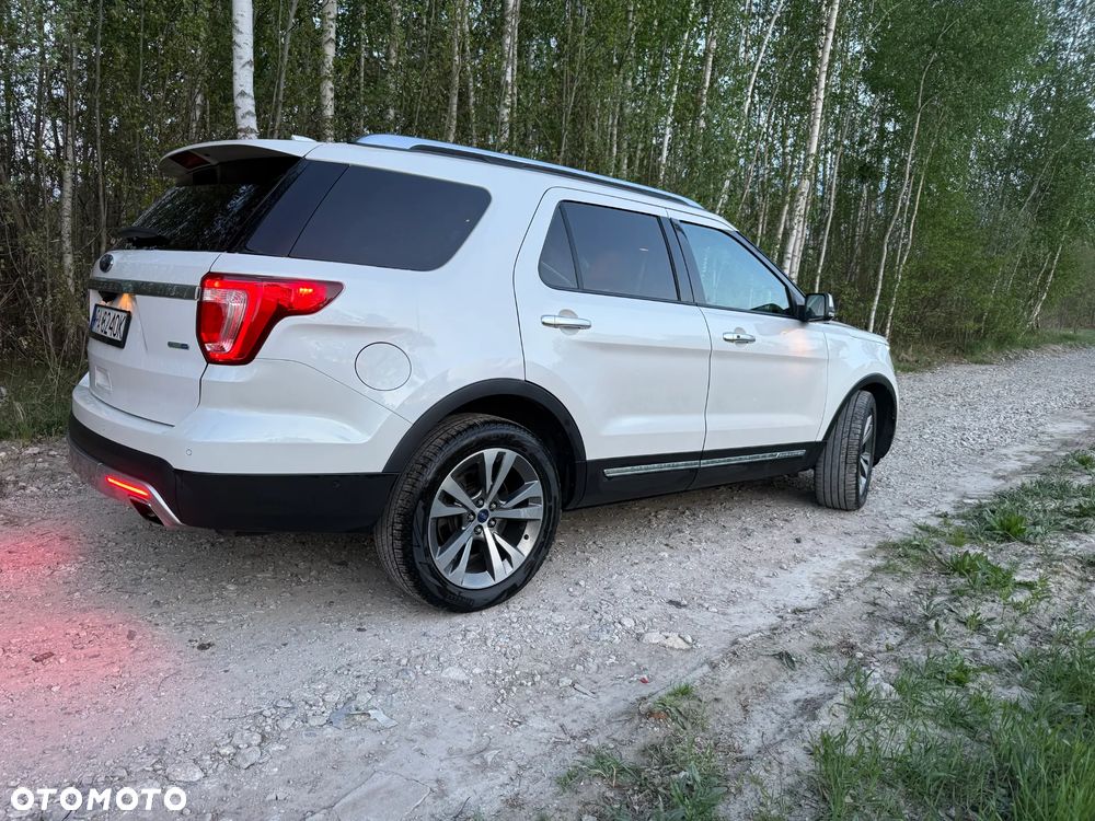 Ford Explorer - 5