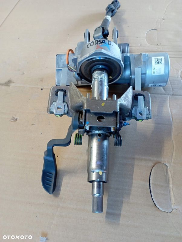 OPEL CORSA D KOLUMNA KIEROWNICZA EUROPA 55703402 - 1