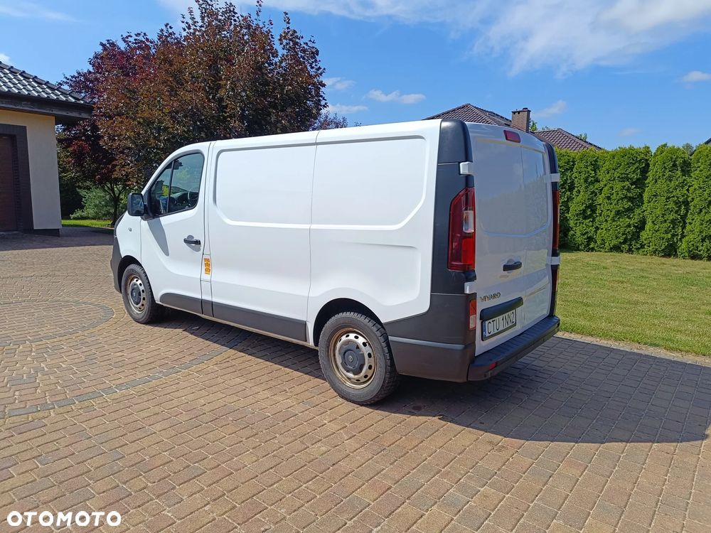 Opel Vivaro - 5