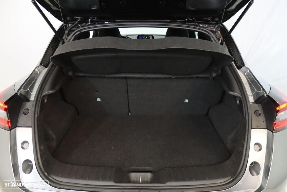 Nissan Juke 1.0 DIG-T N-Connecta DCT - 28