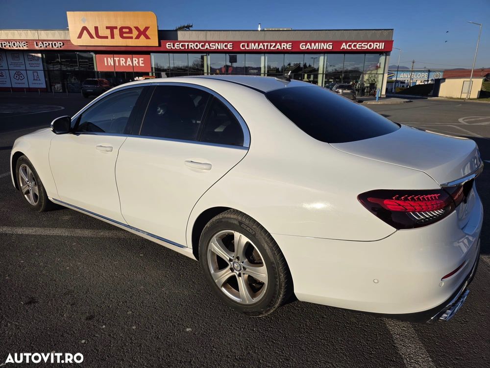 Mercedes-Benz E 220 d 4Matic 9G-TRONIC - 6