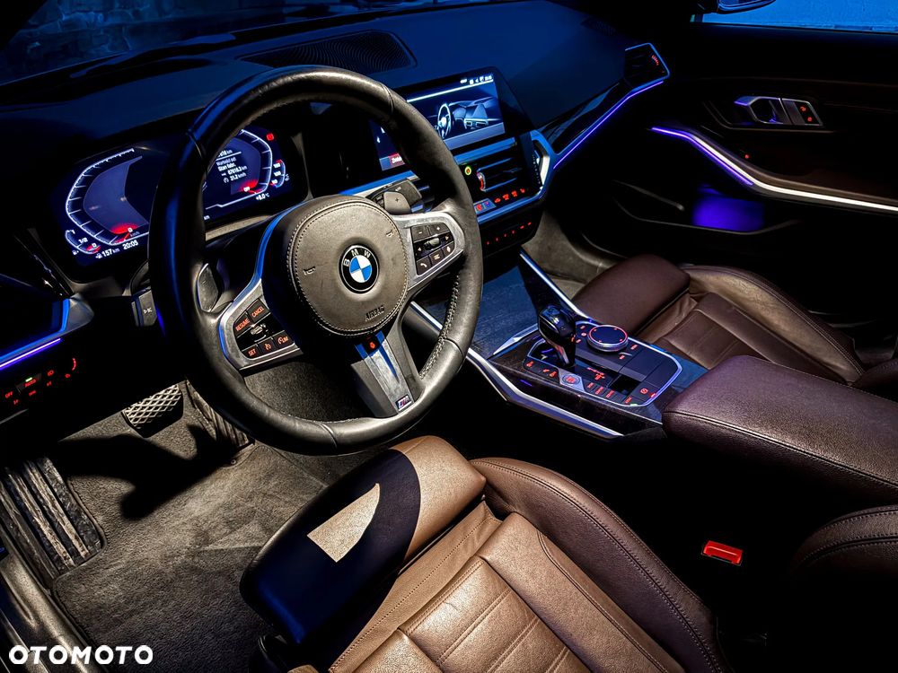 BMW Seria 3 330i xDrive Sport Line - 17