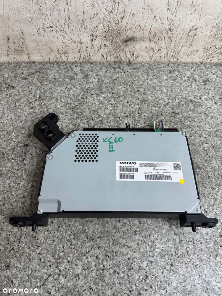 wzmacniacz tubner radia volvo xc60 ii 2017- 32212303 - 4