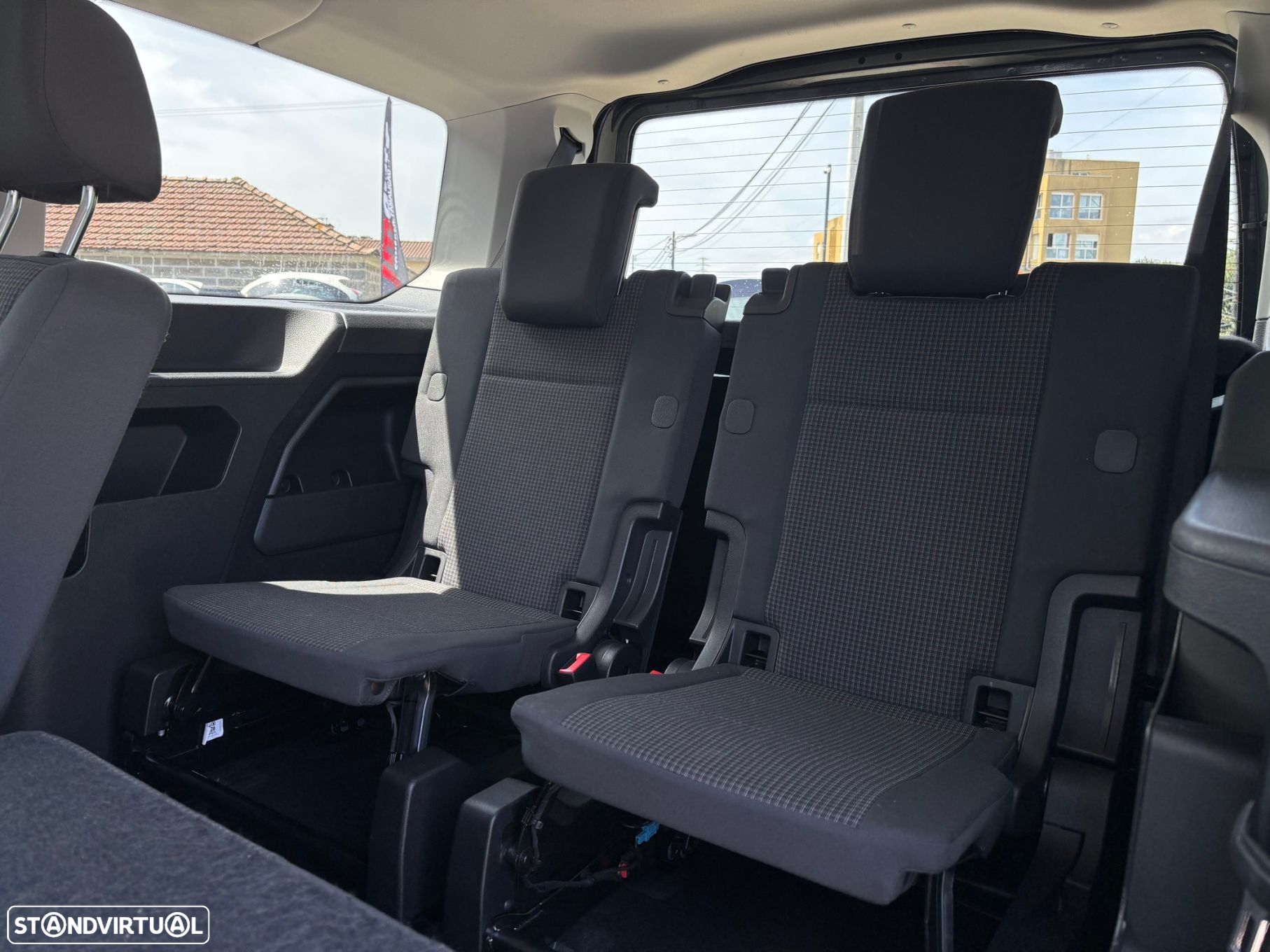 VW Caddy Maxi 2.0 TDI - 21