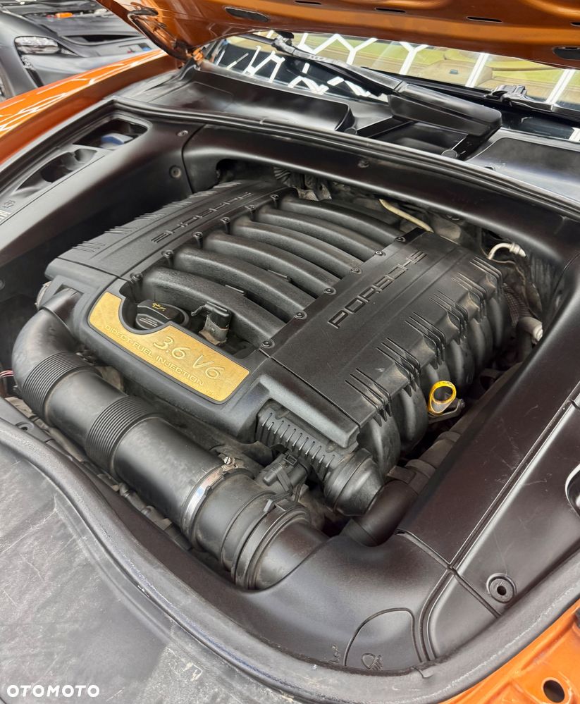 Porsche Cayenne - 27