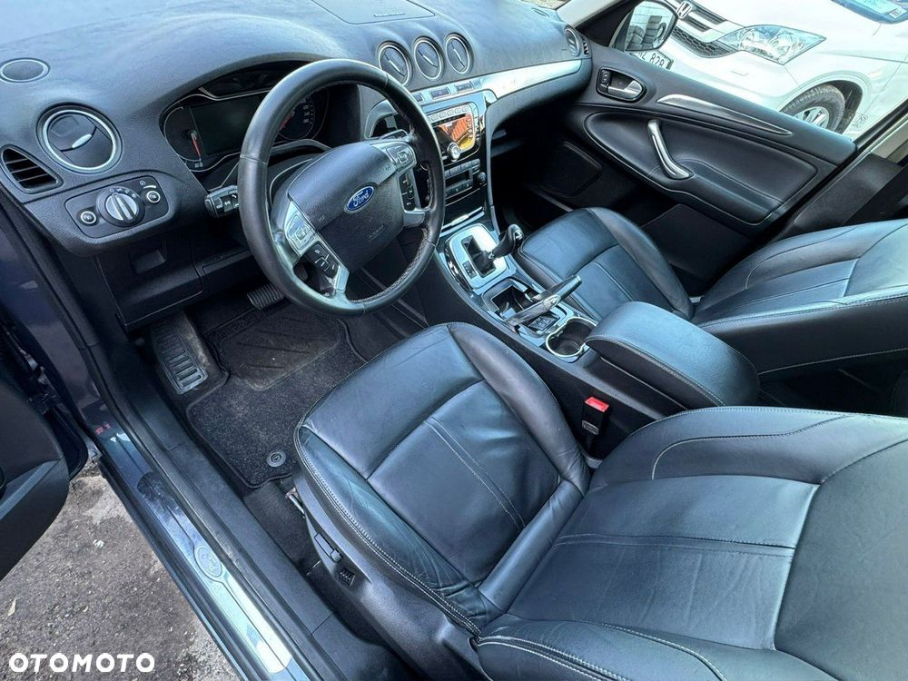 Ford S-Max - 6