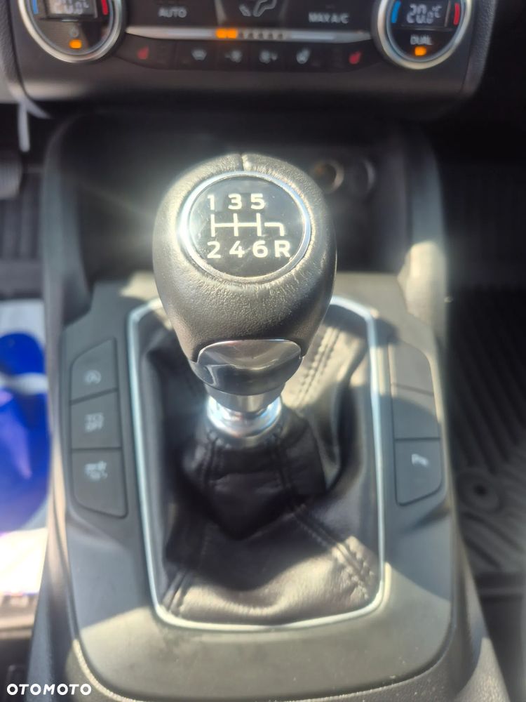 Ford Focus 1.0 EcoBoost STart-Stopp-System TITANIUM DESIGN - 10