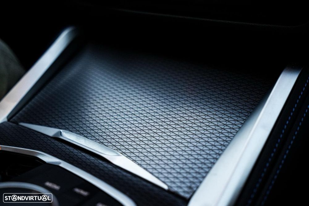 BMW i4 M50 Pack Desportivo M Pro - 23