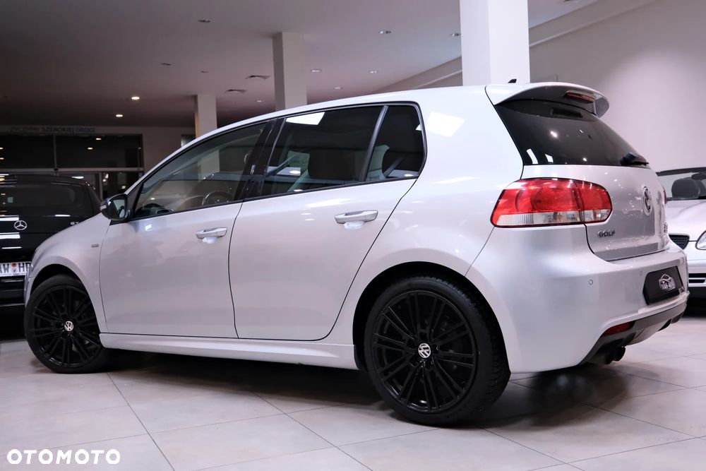 Volkswagen Golf 2.0 TDI DPF BlueMotion Technology DSG MATCH - 11