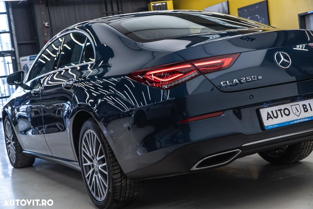 Mercedes-Benz CLA 250 e 8G-DCT Progressive Line Advanced - 20
