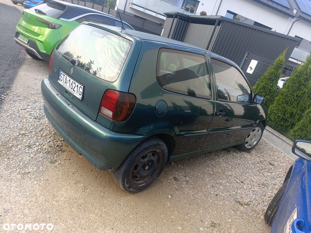 Volkswagen Polo - 4