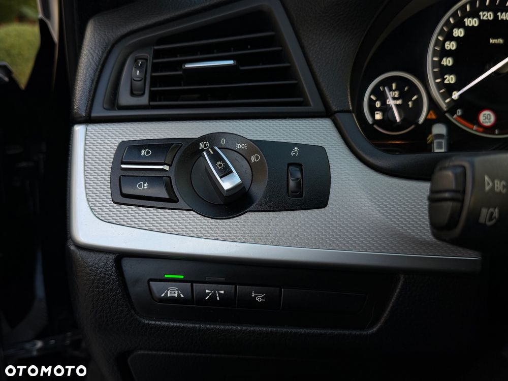 BMW Seria 5 520d - 18