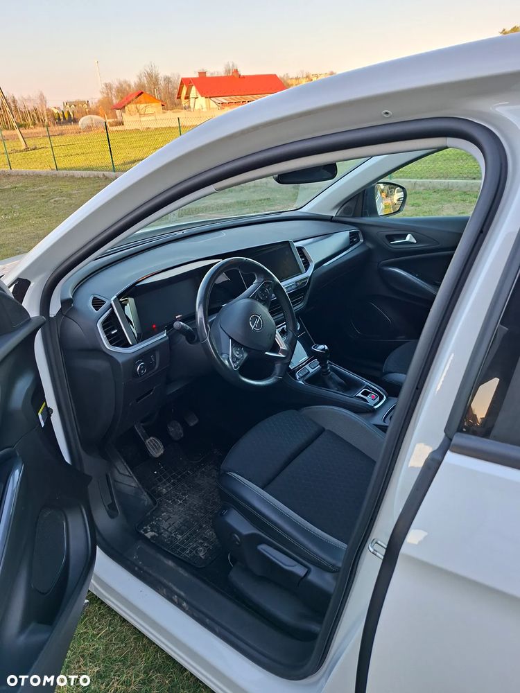 Opel Grandland X 1.2 Start/Stop Elegance - 10