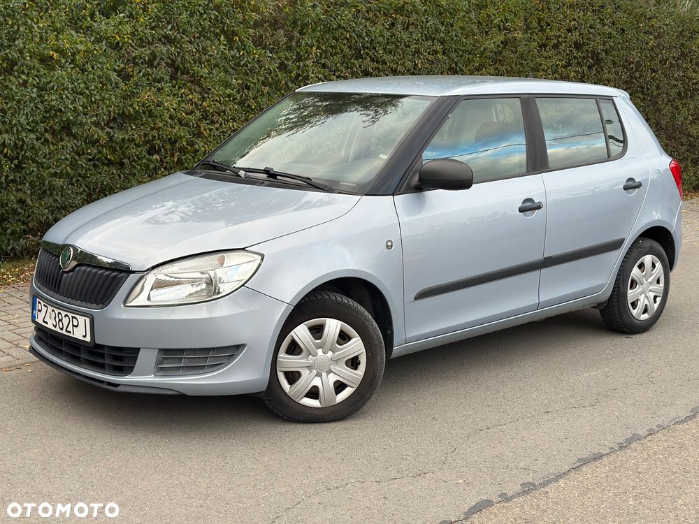 Skoda Fabia 2010 photo 4