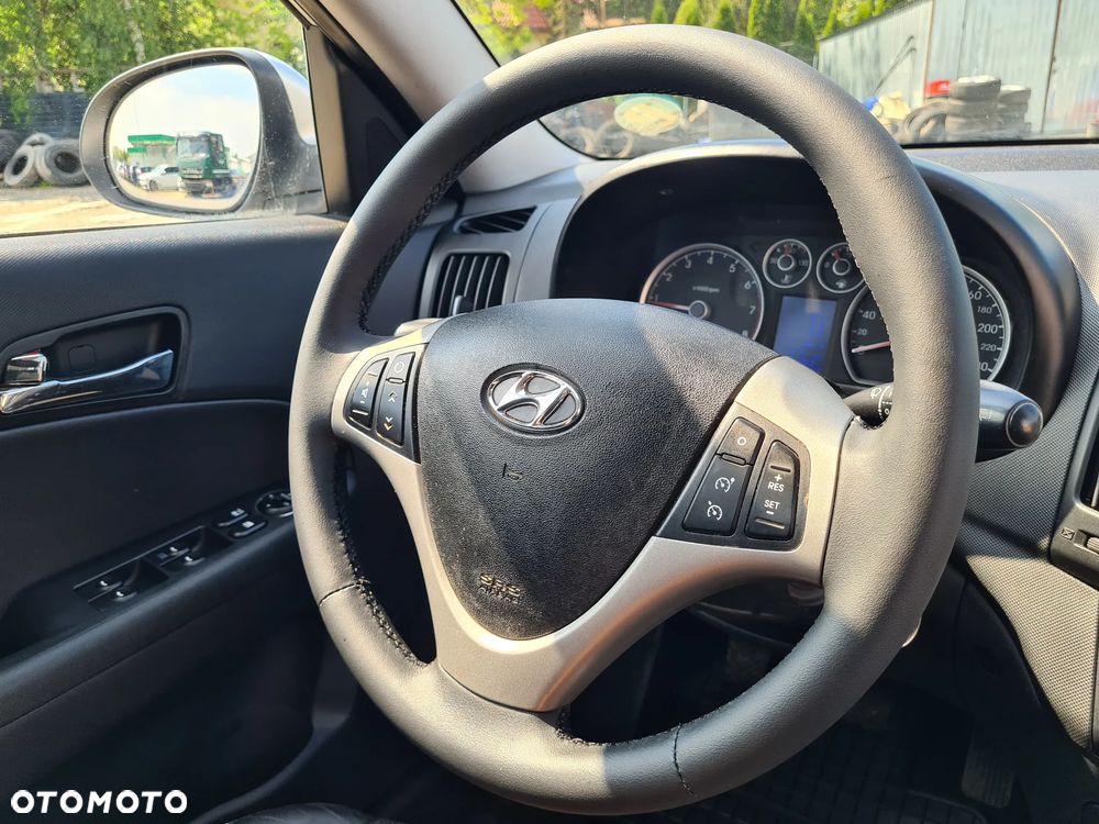 Hyundai i30 i30cw 1.4 Edition 20 - 31