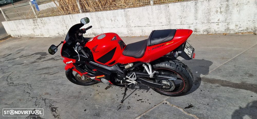 Honda CBR F Sport - 11