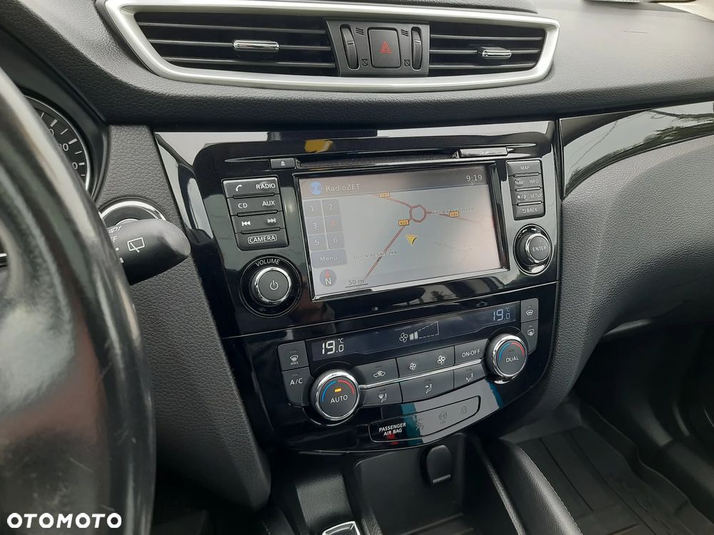 Nissan Qashqai 1.6 DIG-T Tekna+ - 12
