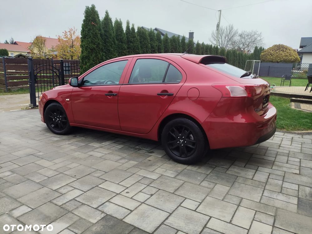 Mitsubishi Lancer 2012 photo 5