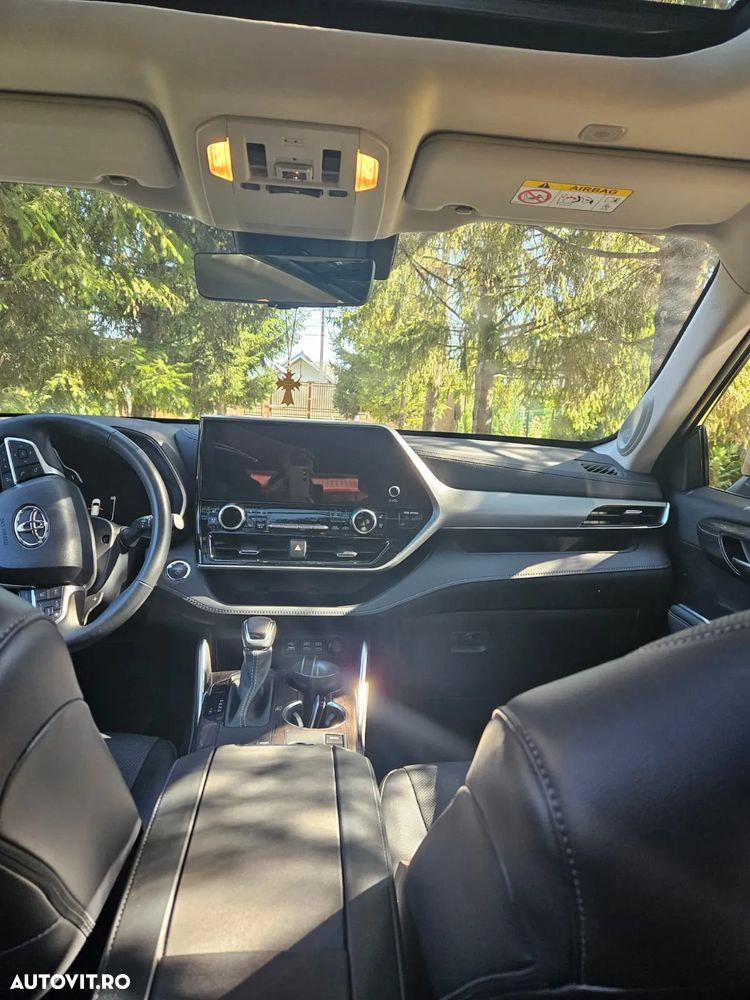 Toyota Highlander 2.5 L Hybrid Dynamic Force 248CP Exclusive Pearly - 9