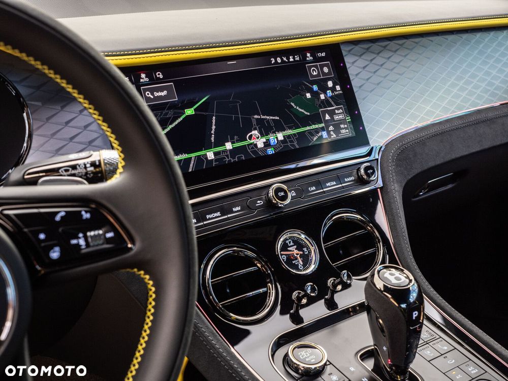 Bentley Continental GT - 10