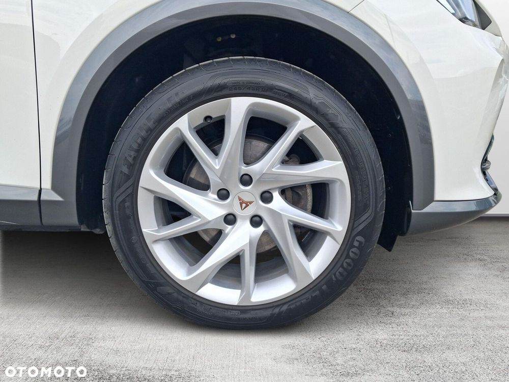 Cupra Formentor 1.4 e-Hybrid DSG - 23