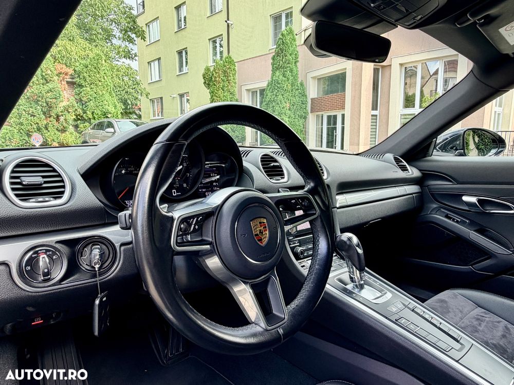 Porsche Cayman 718 T PDK - 11