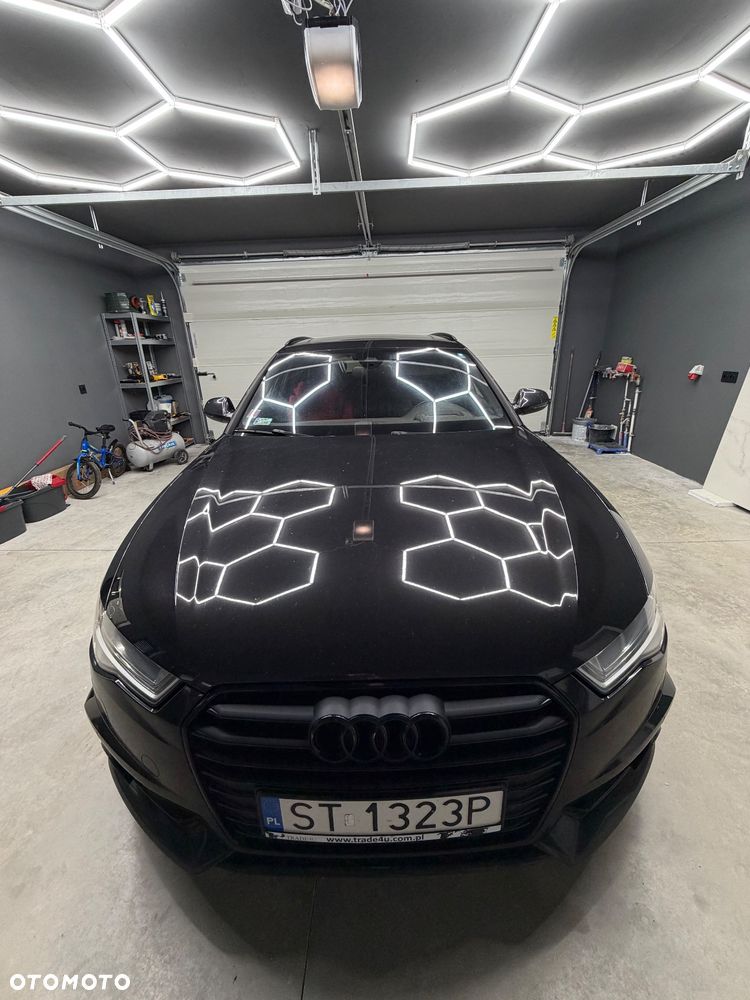 Audi A6 Avant - 11