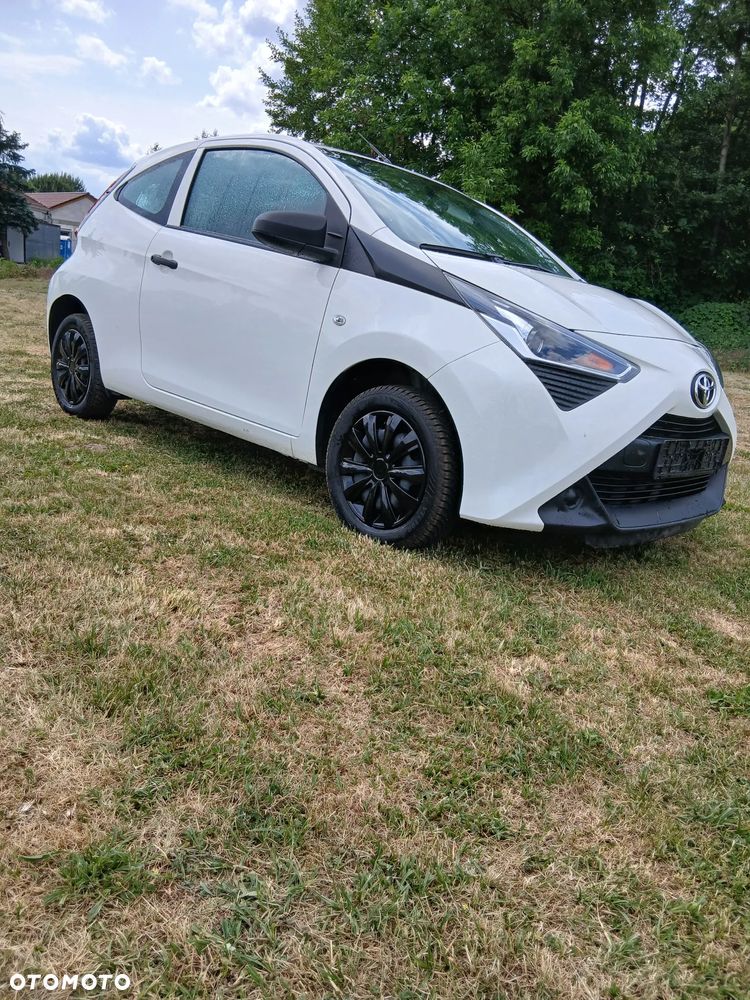 Toyota Aygo - 1