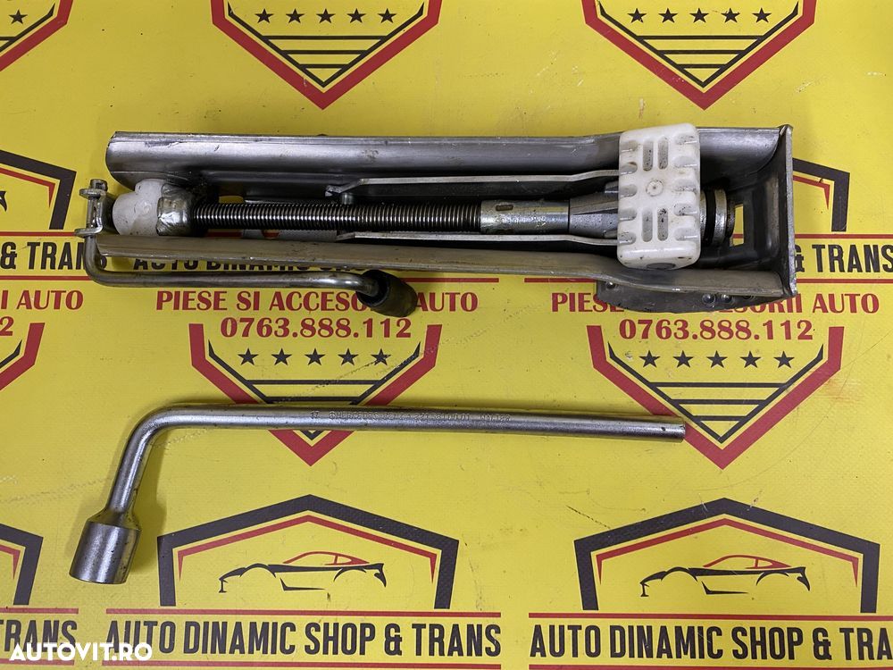 Cric auto cu cheie prezoane  original Mercedes W211 E class - 6