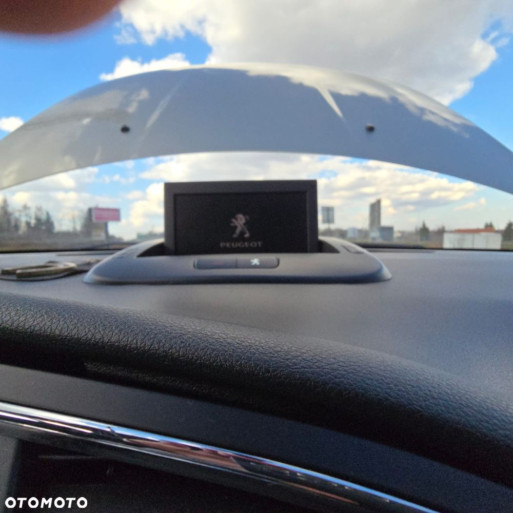 Peugeot 3008 ver-1-6-hdi-trendy - 23