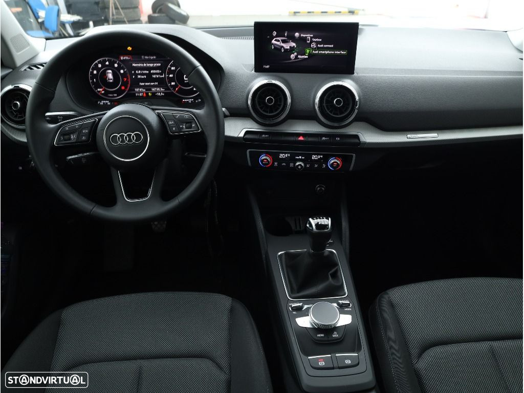 Audi Q2 30 TFSI Advanced - 17