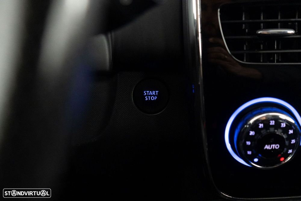 Renault Zoe (c/ Bateria) Limited 40 - 21