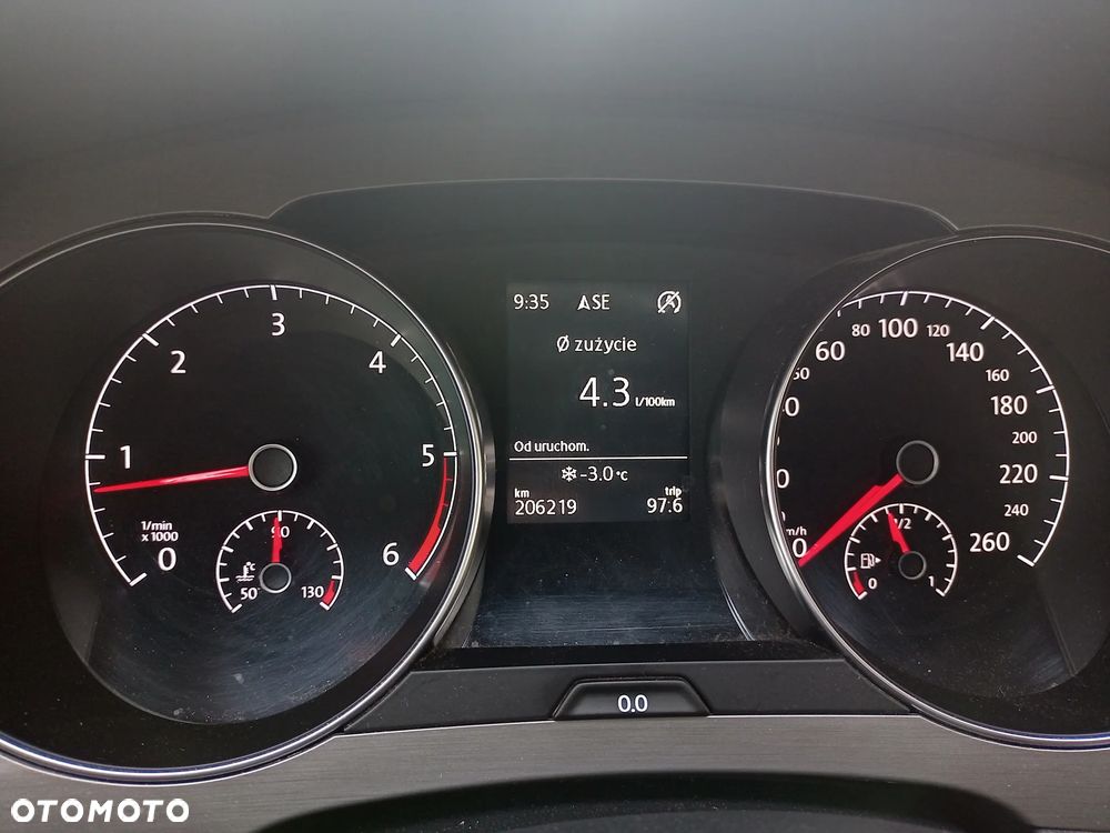Volkswagen Golf Sportsvan SV 1.6 TDI BMT Comfortline - 18