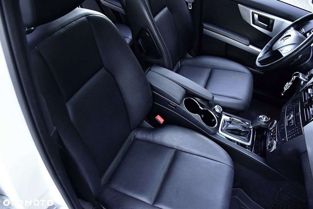 Mercedes-Benz GLK 250 CDI BlueTEC 4-Matic - 32