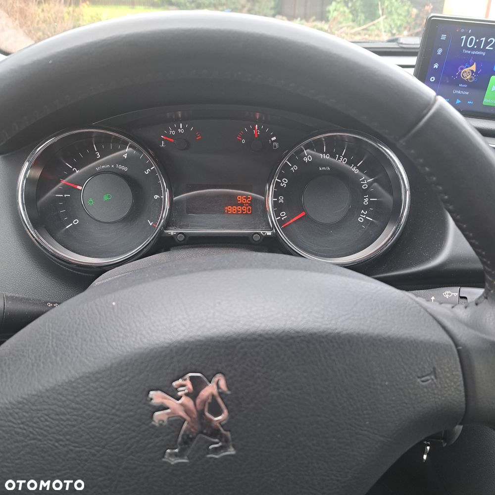 Peugeot 3008 1.6 Active - 13