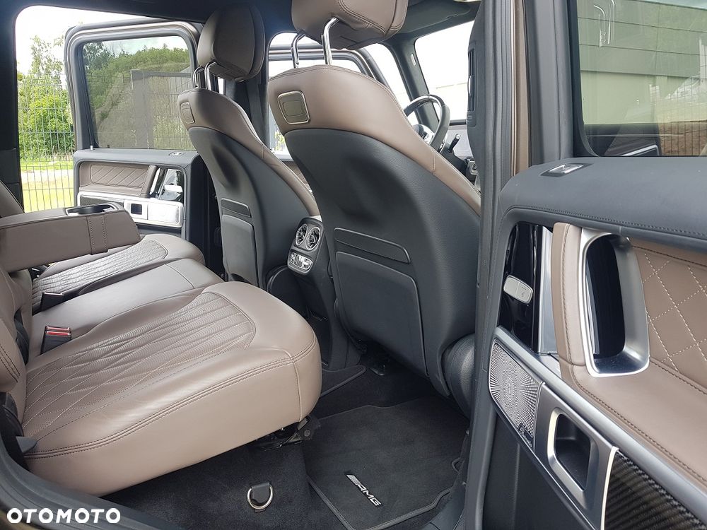 Mercedes-Benz Klasa G AMG 63 AMG Speedshift 9G-TRONIC Exclusive - 24
