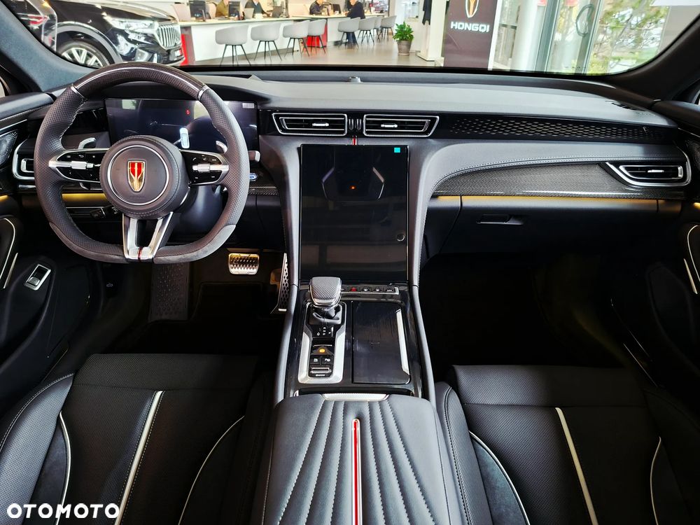 Hongqi H6 2.0T Deluxe - 17