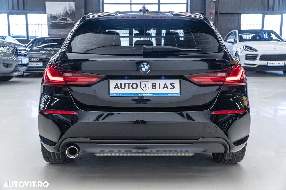 BMW Seria 1 118i Aut. Sport Line - 26