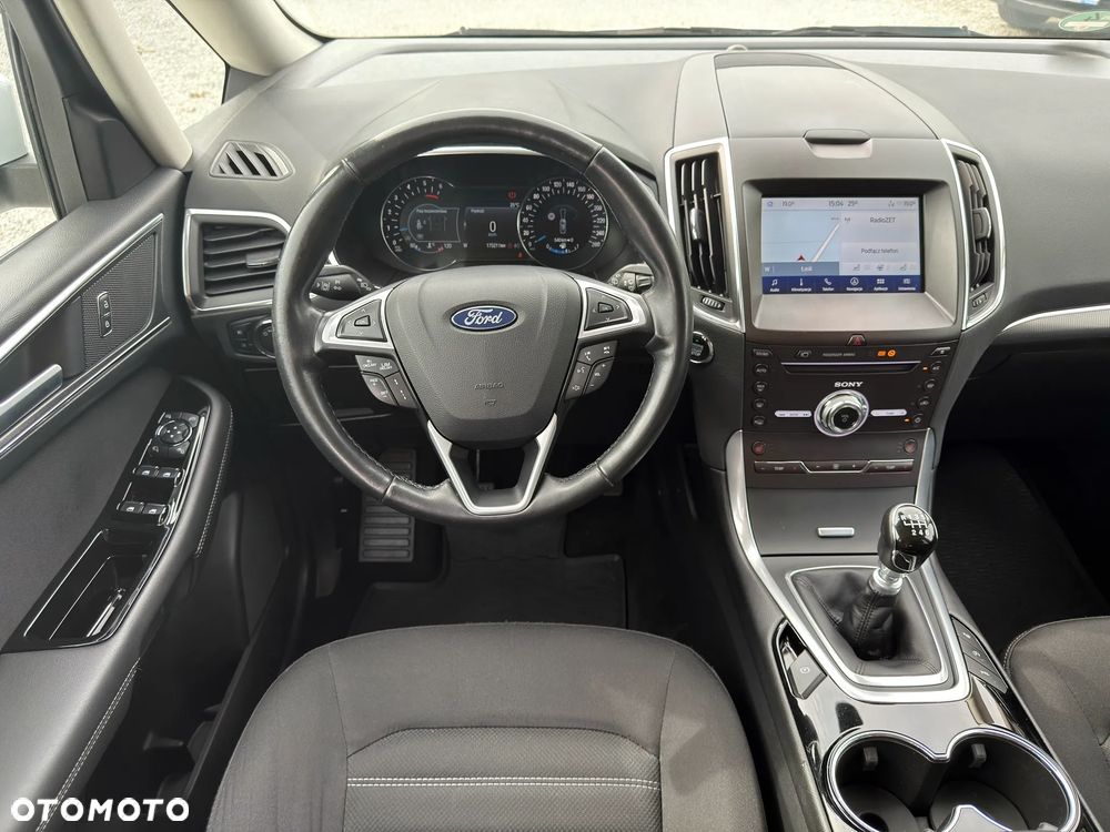 Ford Galaxy 2.0 EcoBlue S&S TITANIUM - 26