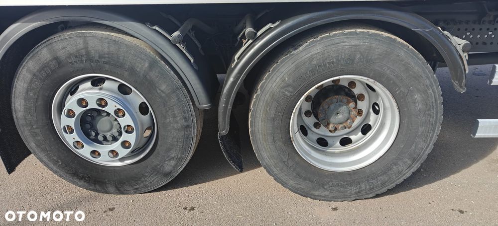 Mercedes-Benz ACTROS 2530 IZOTERMA CARRIER SUPRA 1050 - 19