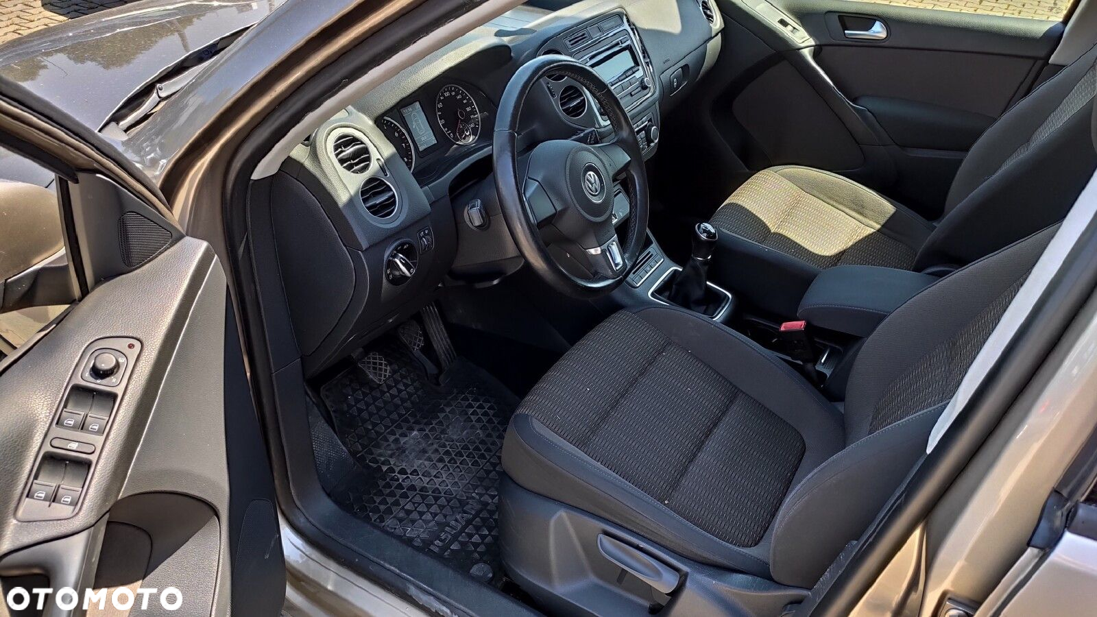 Volkswagen Tiguan - 10