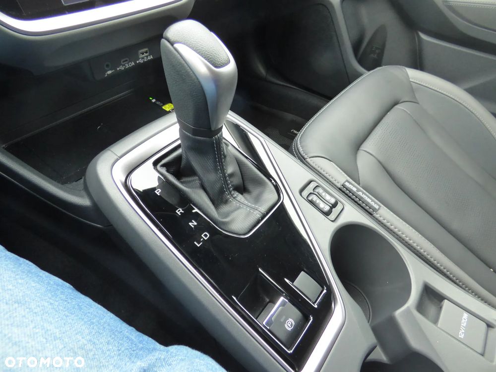 Subaru Crosstrek 2.0i-S e-Boxer Platinum (EyeSight) Lineartronic - 13